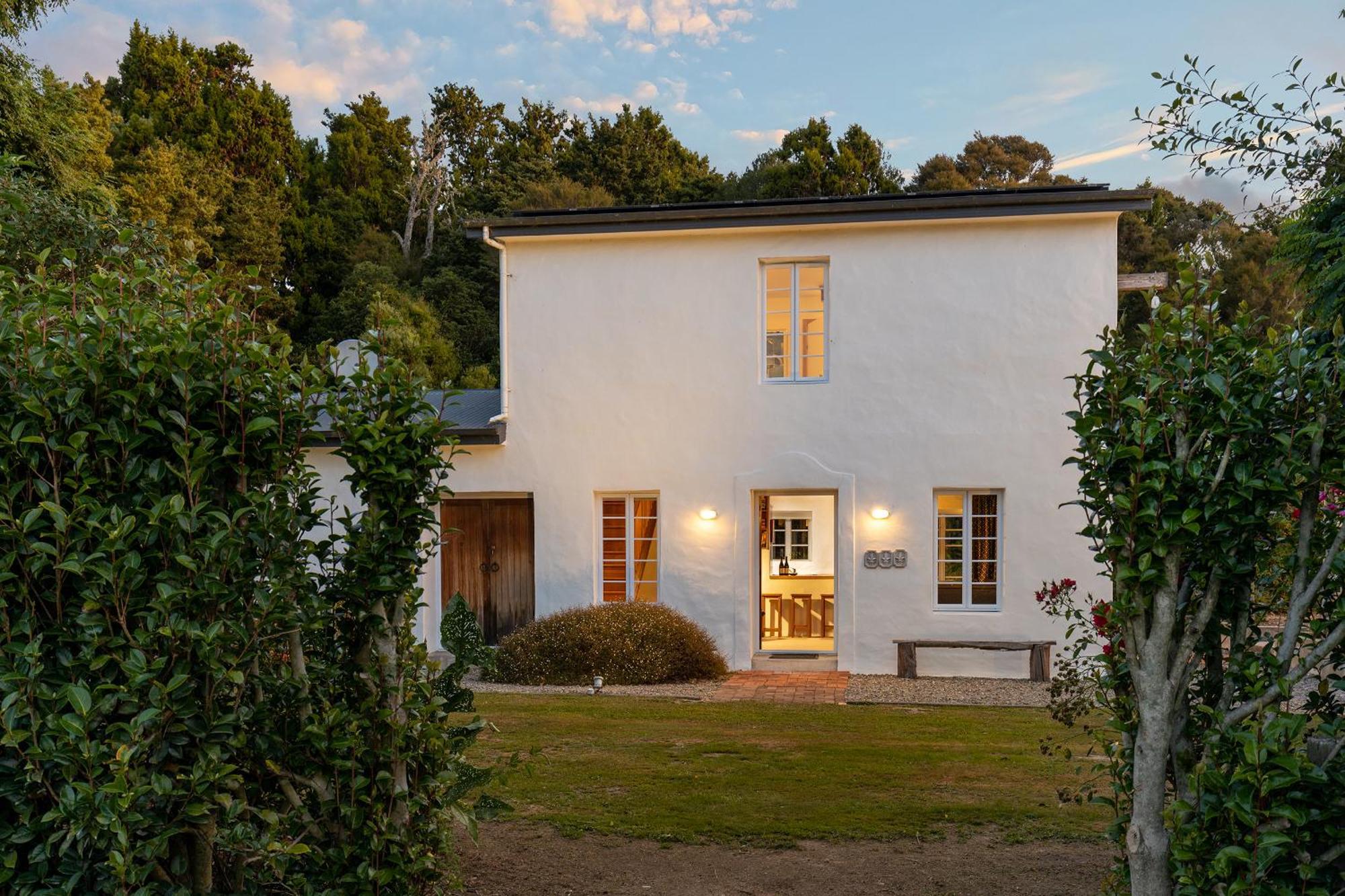 Pirita Vineyard Cottage. Upper Moutere ภายนอก รูปภาพ